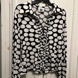 Joseph Ribkoff top, just in time for a Derby party or other fun evening